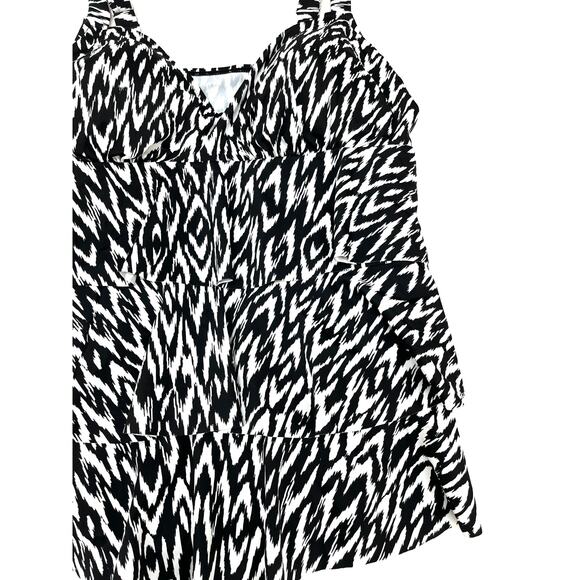 Swim Solutions Black Tankini Ruffled One-piece Swimsuit 10 NEW - Picture 5 of 7